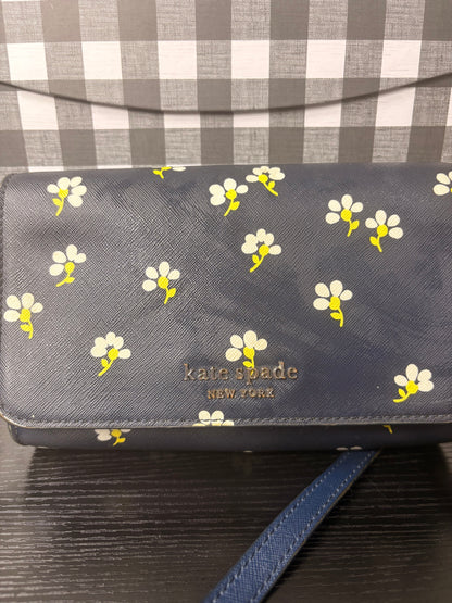 Pre-owned Kate Spade Laurel Way Winni Safiano Crossbody Clutch
