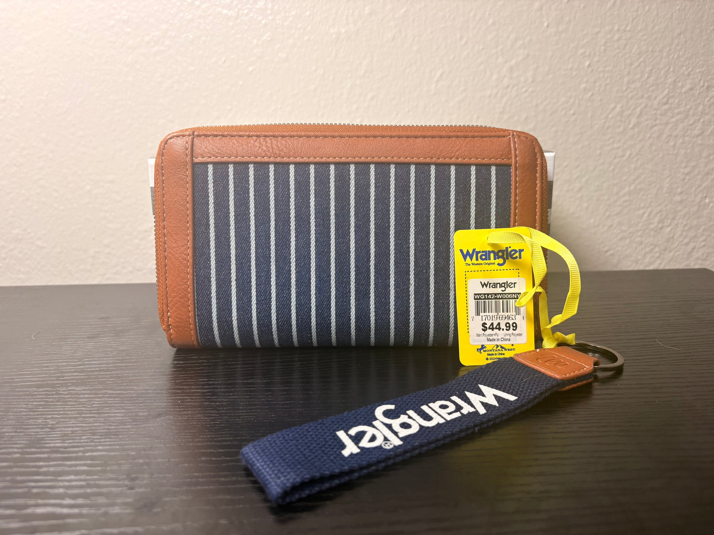 Wrangler Wristlet Wallet